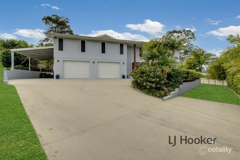 Property photo of 16 Lighthouse Drive Boyne Island QLD 4680