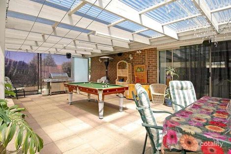Property photo of 13 Yarcombe Crescent Craigieburn VIC 3064