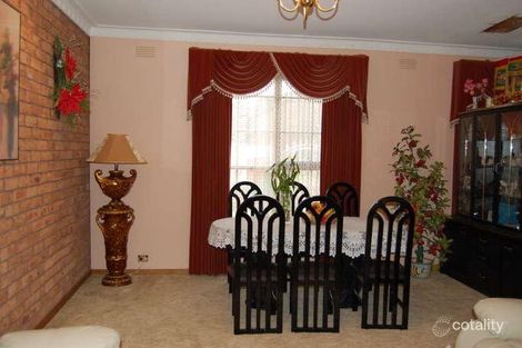 Property photo of 8 Melissa Nook Deer Park VIC 3023