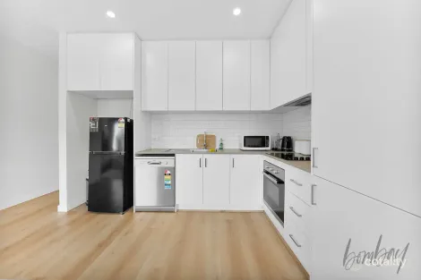 Property photo of 47 Hollywood Drive Roxburgh Park VIC 3064