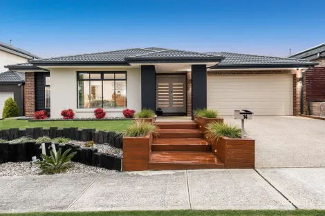 Property photo of 14 Wheelwright Street Clyde North VIC 3978