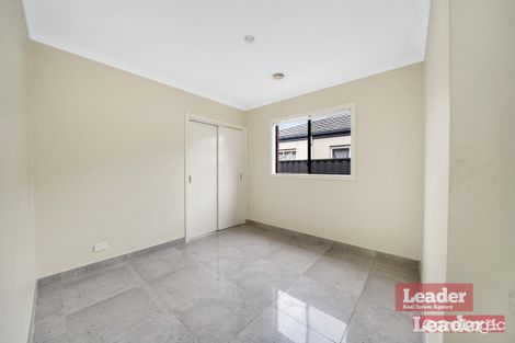 Property photo of 6 Watergum Avenue Craigieburn VIC 3064