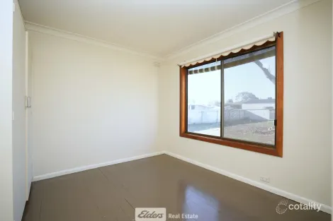 Property photo of 27 Dredge Street Yenda NSW 2681
