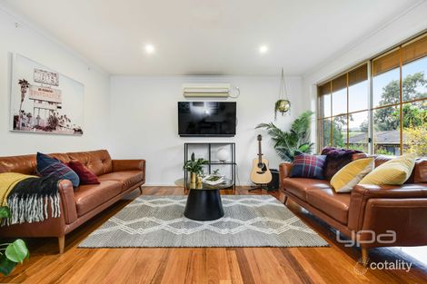 Property photo of 18 Lima Court Westmeadows VIC 3049