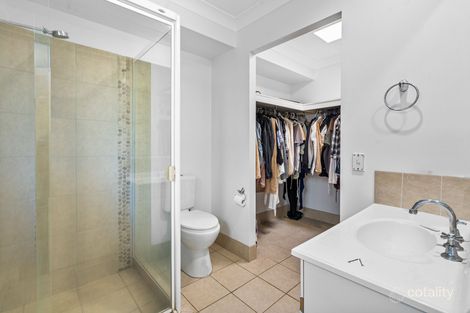 Property photo of 10 Cannington Place Helensvale QLD 4212