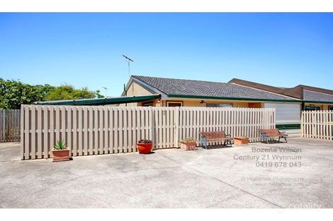 Property photo of 3/43 Drayton Terrace Wynnum QLD 4178