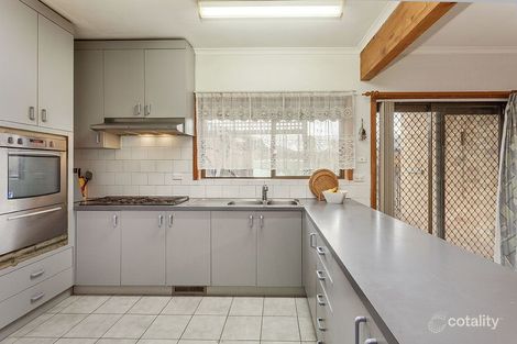 Property photo of 25 Lane Crescent Reservoir VIC 3073