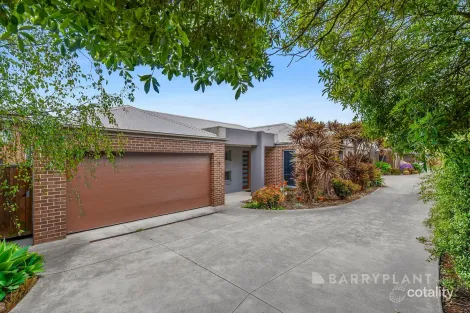 2/89 Bentons Rd, Mornington, VIC 3931