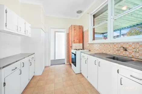 Property photo of 3 Yorkshire Road Dapto NSW 2530