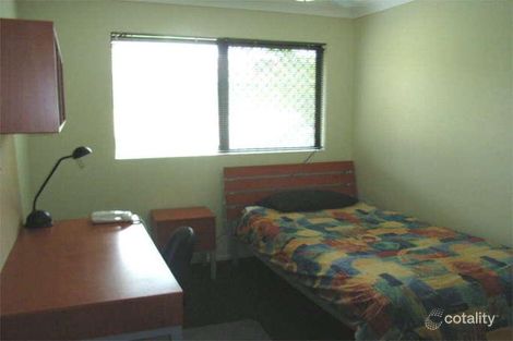 Property photo of 13/7-11 Brown Street Labrador QLD 4215