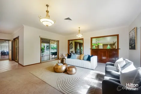 Property photo of 4 Lyrebird Court Kenthurst NSW 2156