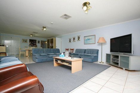 Property photo of 11 Ambleside Road Greenvale VIC 3059