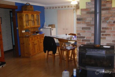 Property photo of 1 Beverley Close Tarro NSW 2322