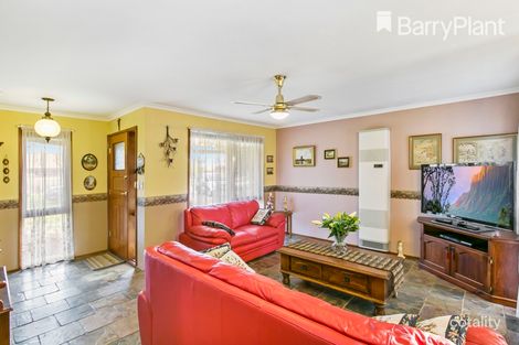 Property photo of 9 Versailles Place Narre Warren VIC 3805