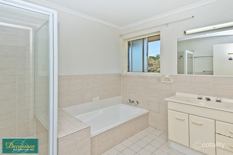 Property photo of 2/9 Leslie Street Arana Hills QLD 4054