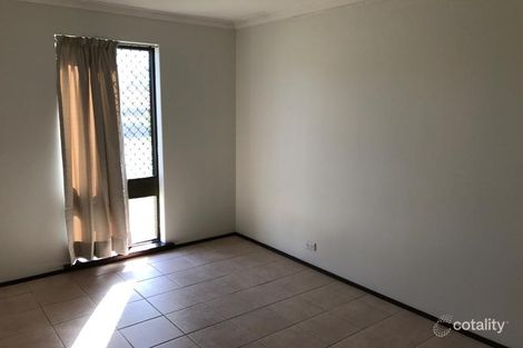 Property photo of 52 Sillmon Way Duncraig WA 6023