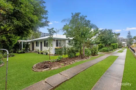 2/124 Mein St, Scarborough, QLD 4020