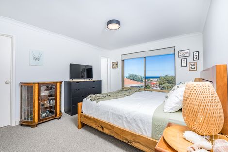 Property photo of 5A Foam Place Ocean Reef WA 6027
