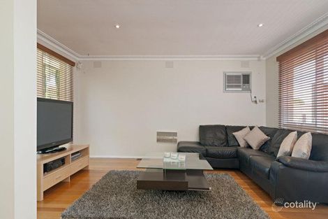 Property photo of 48 Rolloway Rise Chirnside Park VIC 3116