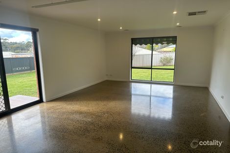 Property photo of 5 Edwina Court Spring Gully VIC 3550