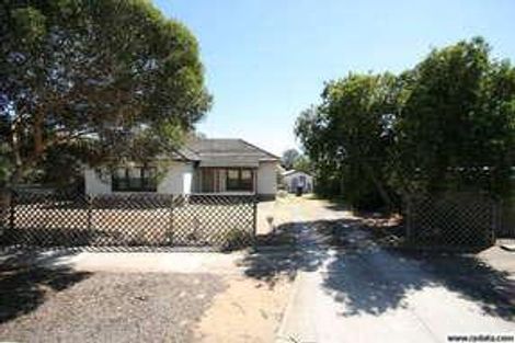 27 Oak Ave, Tonsley, SA 5042