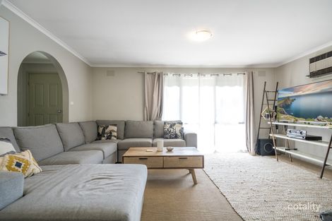 Property photo of 4 East End Crescent St Albans Park VIC 3219