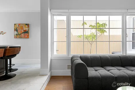 Property photo of 10 Brisbane Terrace Perth WA 6000