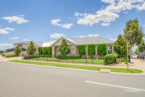 Property photo of 2 Pertobe Drive Kialla VIC 3631