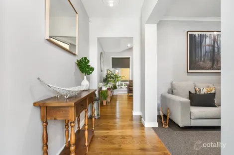 Property photo of 2 Pertobe Drive Kialla VIC 3631