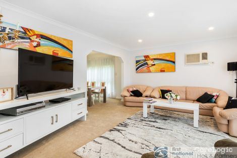 Property photo of 4 Montague Court Endeavour Hills VIC 3802