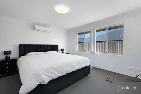 Property photo of 9 Beachcomber Hill Glenfield WA 6532