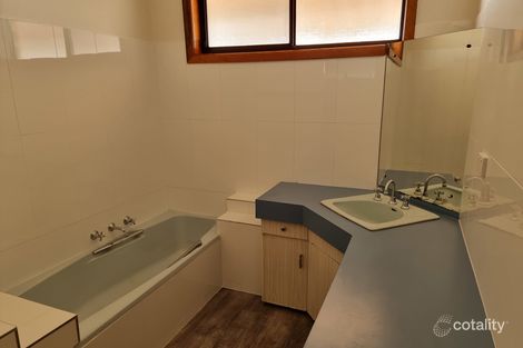 Property photo of 47 Sunnycliffs Crescent Red Cliffs VIC 3496