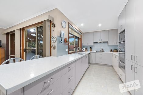 Property photo of 39 Lantana Drive Narre Warren VIC 3805
