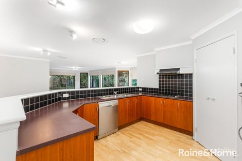 Property photo of 5 Lees Place Beaumont Hills NSW 2155
