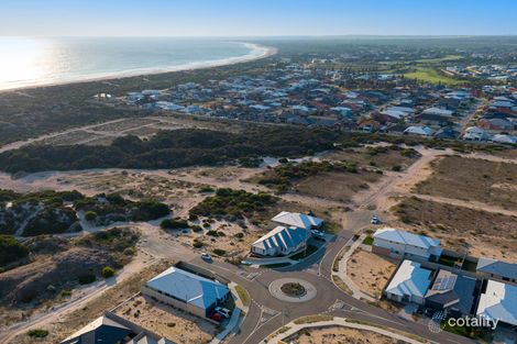 Property photo of 30 Arcoona Avenue Golden Bay WA 6174