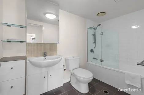 Property photo of 74/454 Upper Edward Street Spring Hill QLD 4000
