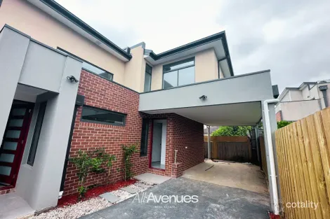 Property photo of 18D Scott Street Cranbourne VIC 3977