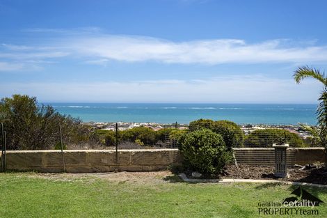 24 Dove Pl, Wandina, WA 6530