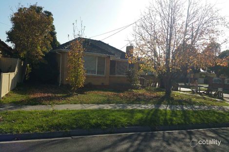 Property photo of 2 Tricia Avenue Springvale VIC 3171