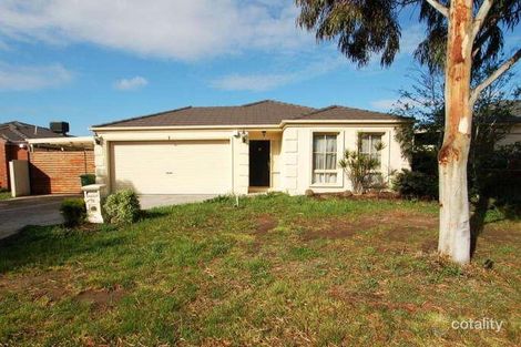 Property photo of 12 Sherwin Place Roxburgh Park VIC 3064