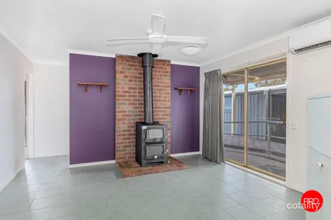 Property photo of 65 Morrison Street Kangaroo Flat VIC 3555