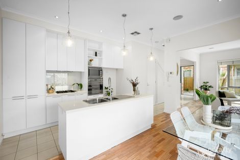 Property photo of 3/29 Kooyong Road Caulfield North VIC 3161
