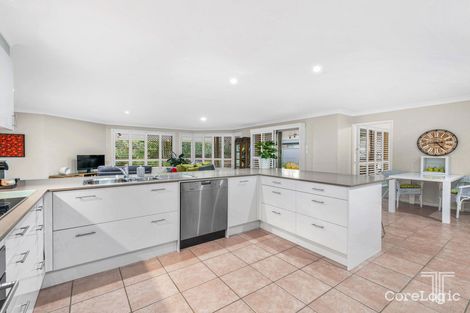 Property photo of 30 Windermere Crescent Carindale QLD 4152