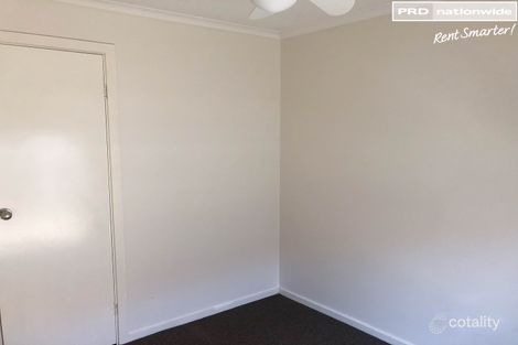 Property photo of 1/24 Incarnie Crescent Wagga Wagga NSW 2650