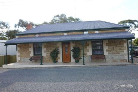 1 Young Pl, Clare, SA 5453