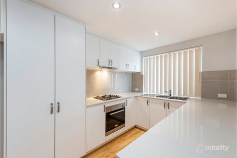 Property photo of 2/336 Belgravia Street Cloverdale WA 6105