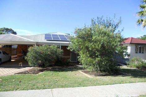 Property photo of 16 Bingfield Road West Medina WA 6167