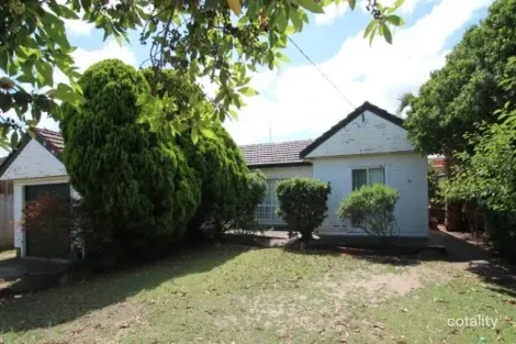 28 Sydney St, St Marys, NSW 2760