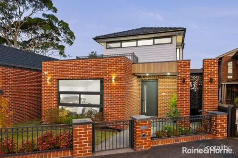 226 Douglas Pde, Newport, VIC 3015
