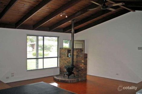 Property photo of 18 Dorson Drive Mooloolah Valley QLD 4553